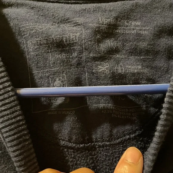 Patagonia P-6 Label Uprisal Crew Sweatshirt size small additional pictures show - Picture 3 of 5